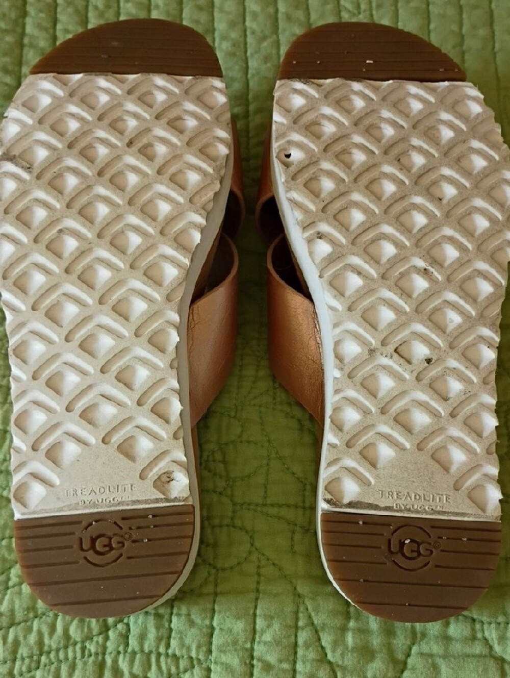 UGG Women's Metallic Rose Gold Crisscross Slide Sandals - Picture 2 of 2
